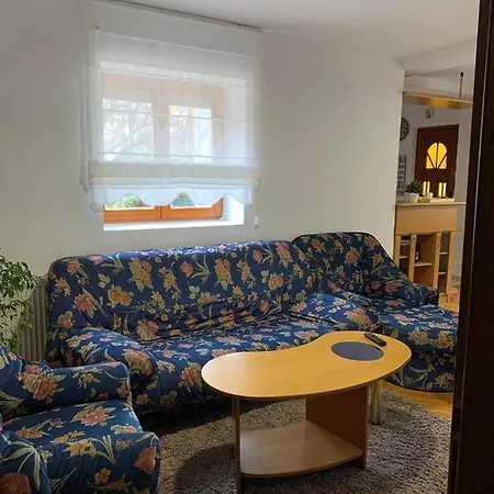 Garden Oasis Apartment Veles Exterior photo