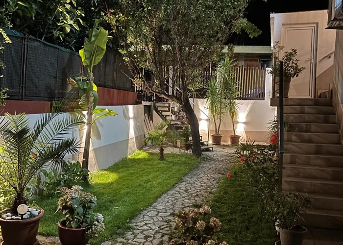 Garden Oasis Apartment