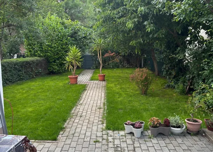 Garden Oasis Apartment